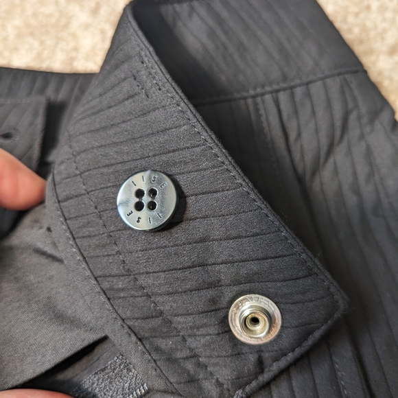 IISE Nubi Black Bermuda Shorts - Picture 7 of 12